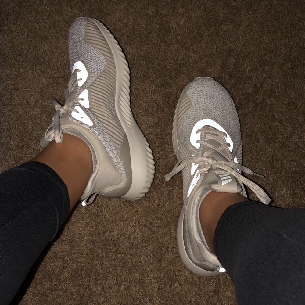 Adidas Alphabounce Worn Once